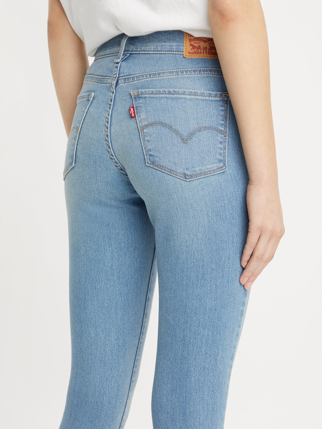 Levi's® 女士 311 塑形緊身牛仔褲