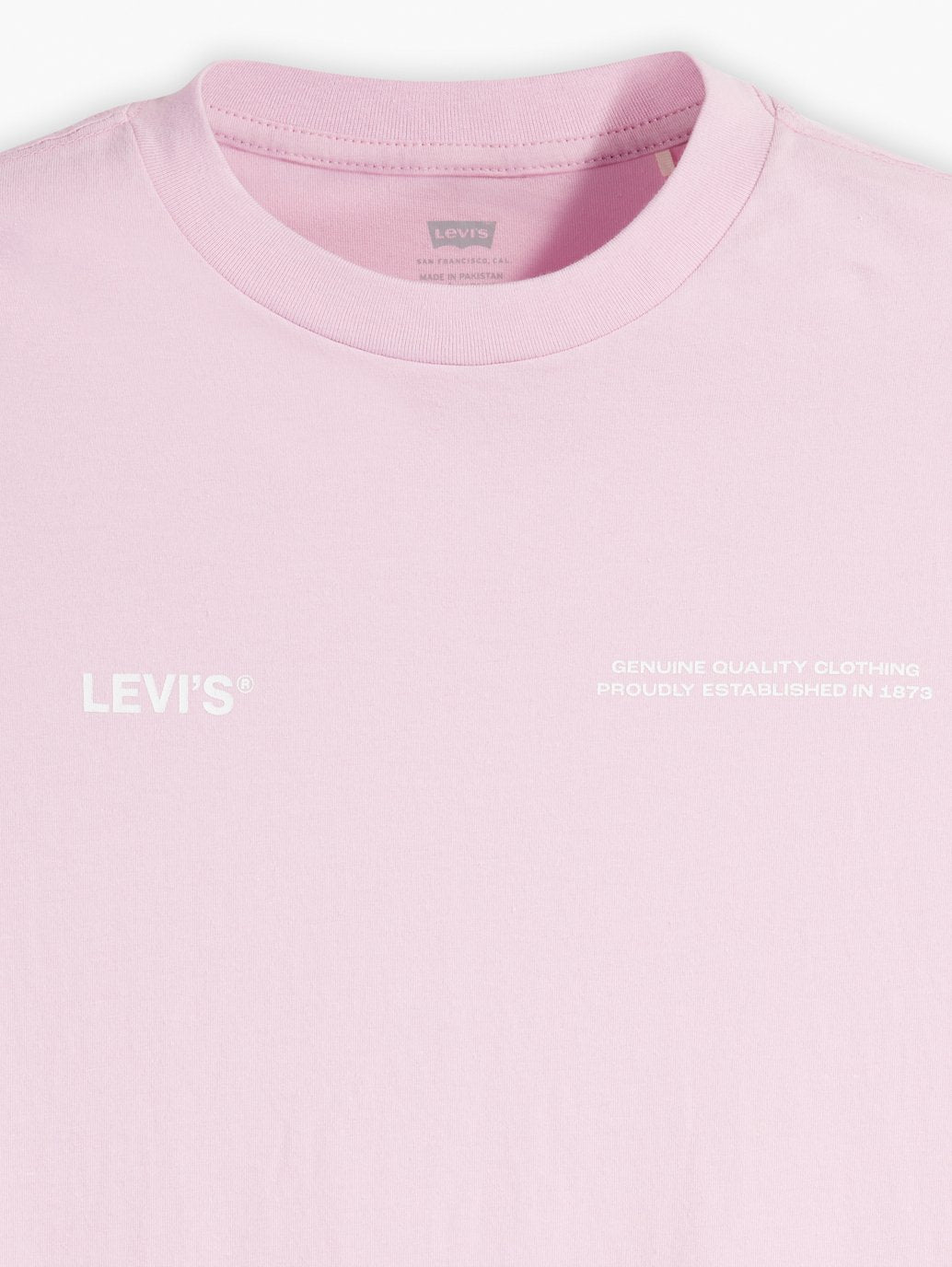 Levi's® Women's Graphic Short Stack T-Shirt