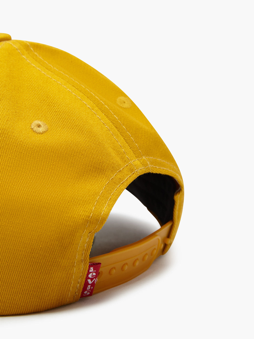 Levi's® Men's Cap With Batwing Logo