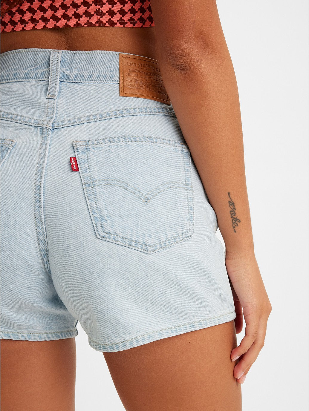 Levi's® 女士 80 年代媽媽短褲