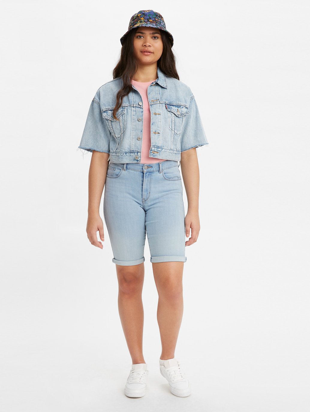 Levi's® 女款百慕達牛仔短褲
