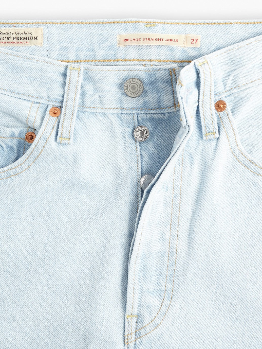 Levi's® Women's Ribcage Straight Ankle Jeans