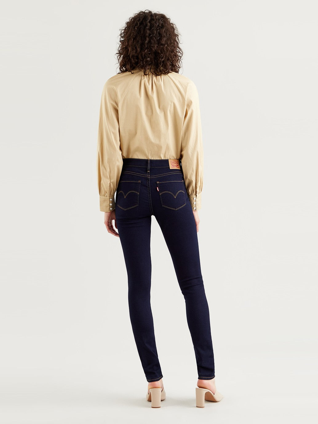 Levi's® 女士 311 塑形緊身牛仔褲