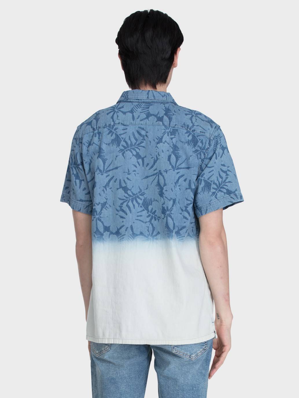 Levi's® 春夏經典露營車