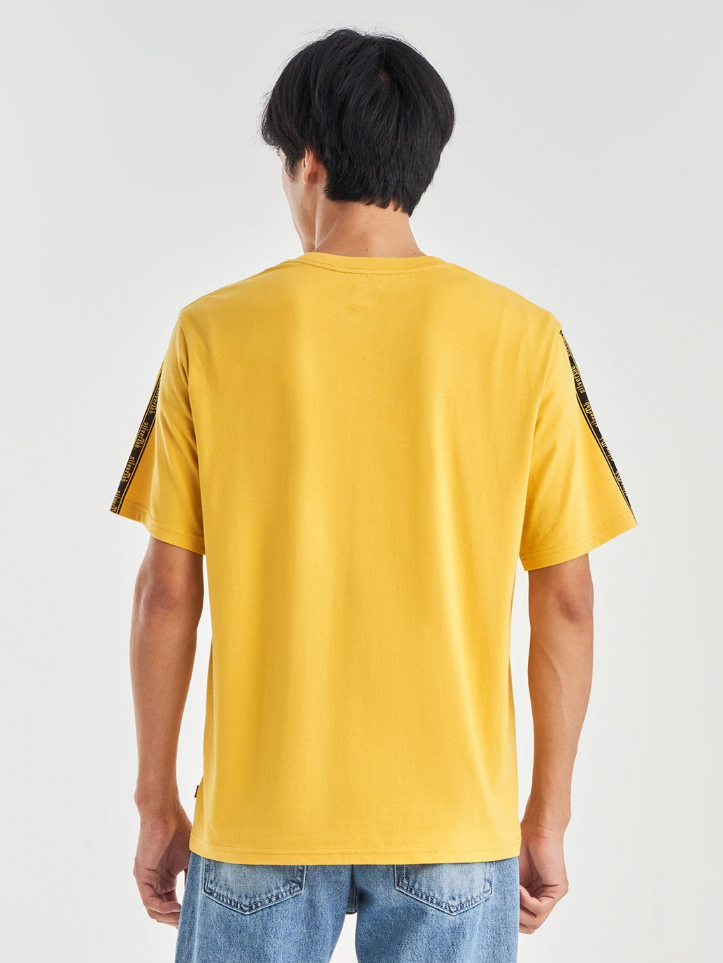 Levi's® 男士休閒短袖圖案 T 卹