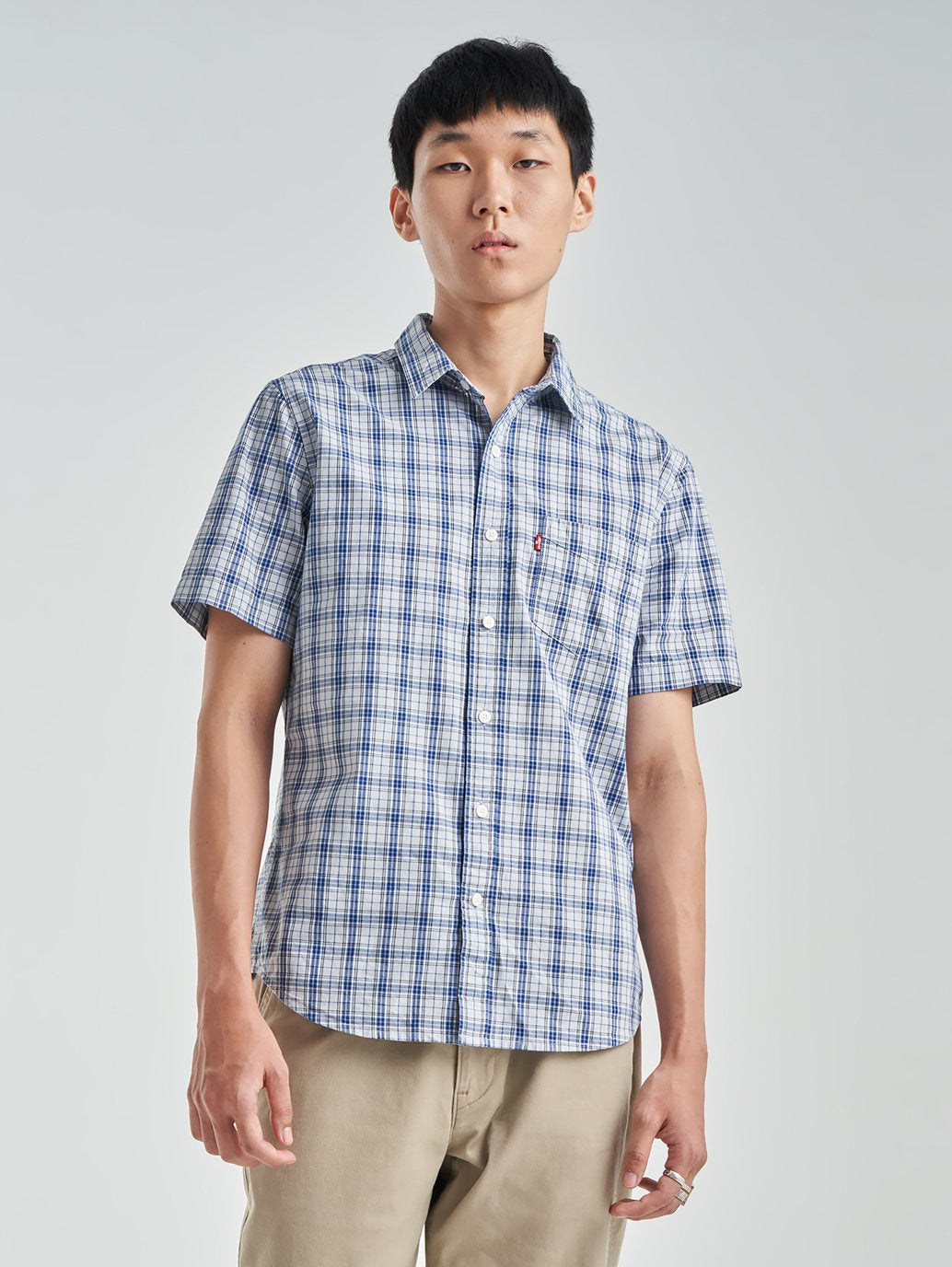 Levi's® Men's Short-Sleeve Classic Standard Fit Shirt
