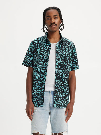 Levi's® Men's Short-Sleeve Classic Standard Fit Shirt