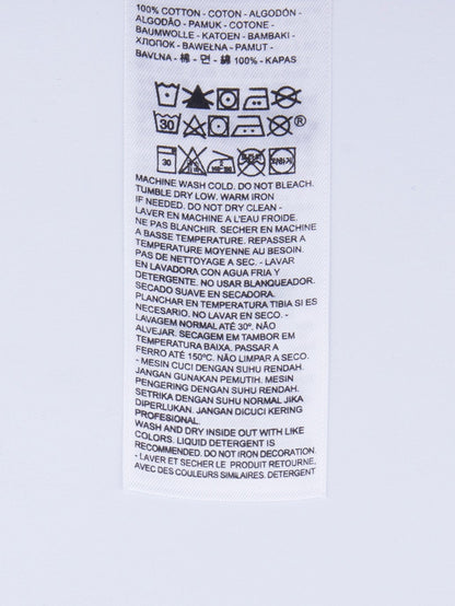 Levi's® 修身圖案 T 卹