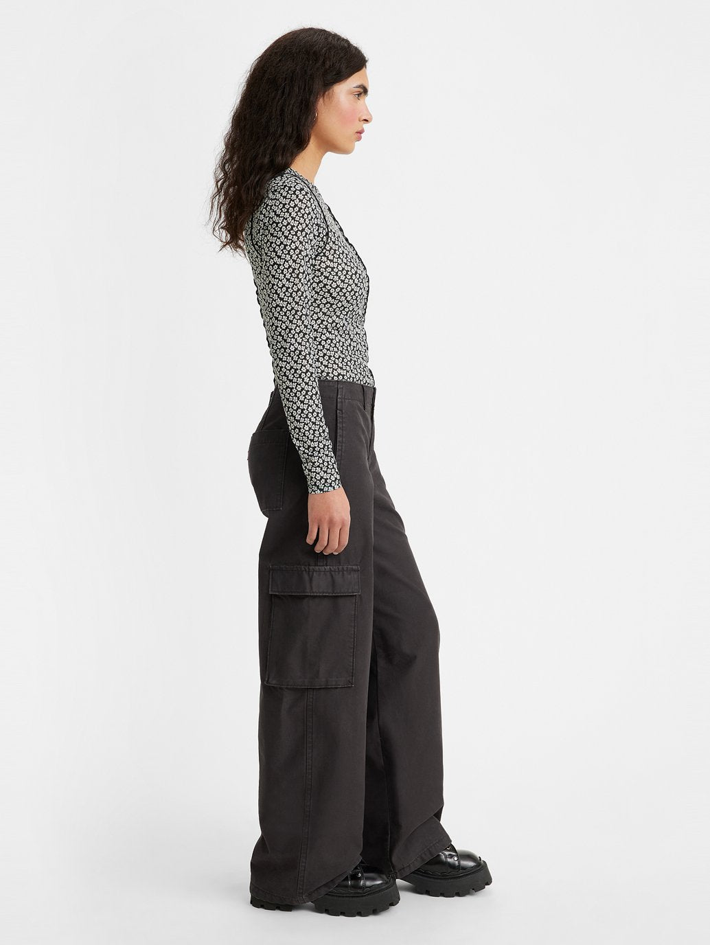 Levi's® Women's Baggy Cargo Pants