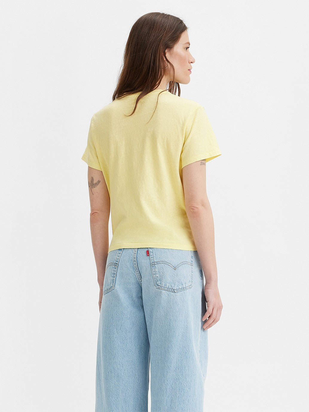 Levi's® Women's Classic Fit T-Shirt