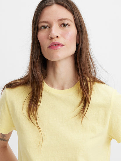 Levi's® Women's Classic Fit T-Shirt