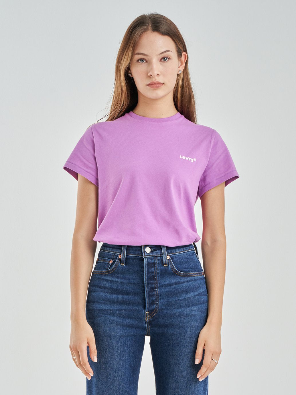 Levi's® Women's Classic Fit T-Shirt