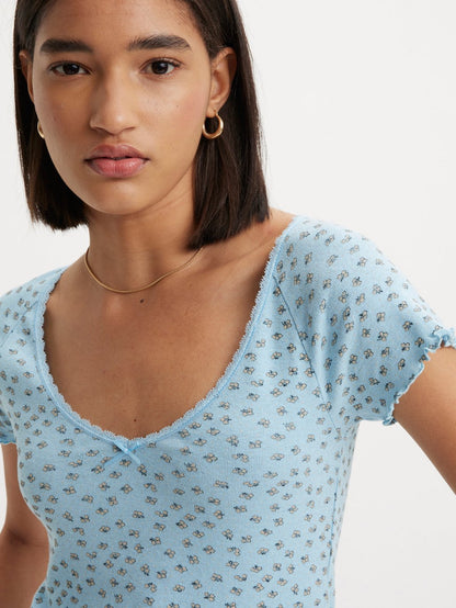 Levi's® Women's Dry Goods V-Neck T-Shirt