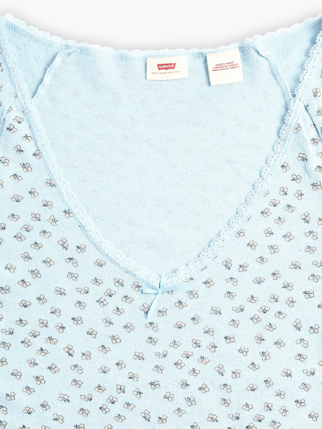 Levi's® Women's Dry Goods V-Neck T-Shirt