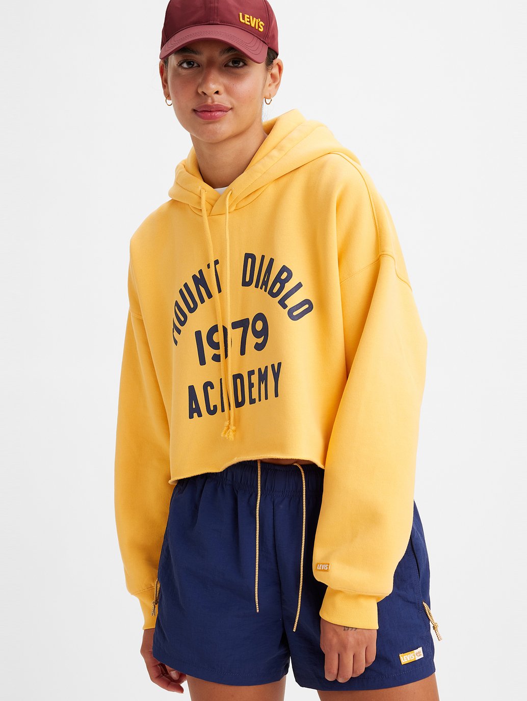 Levi's® 女款 Gold Tab™ 90 年代毛邊連帽衫