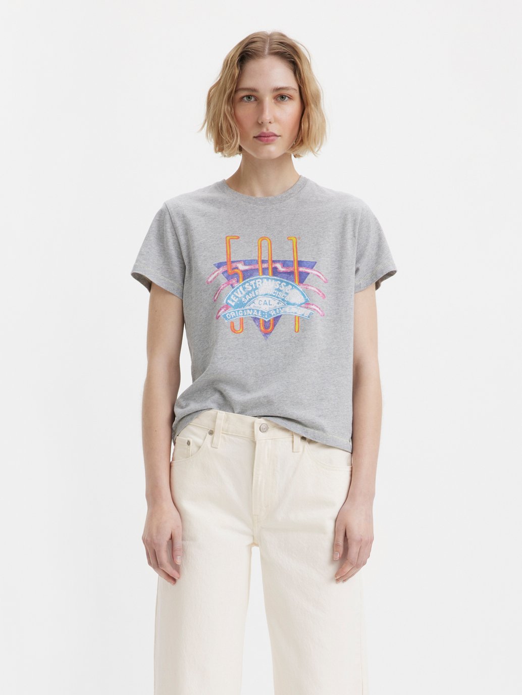 Levi's® Women's Graphic Classic Tee