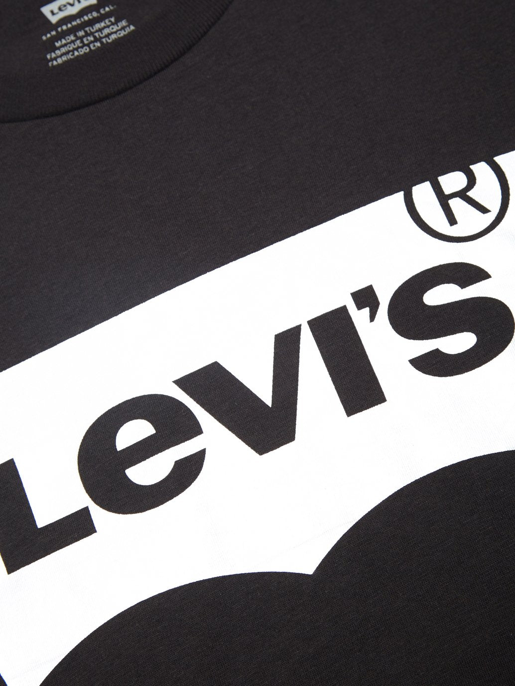 Levi's® 女用標誌完美 T 卹