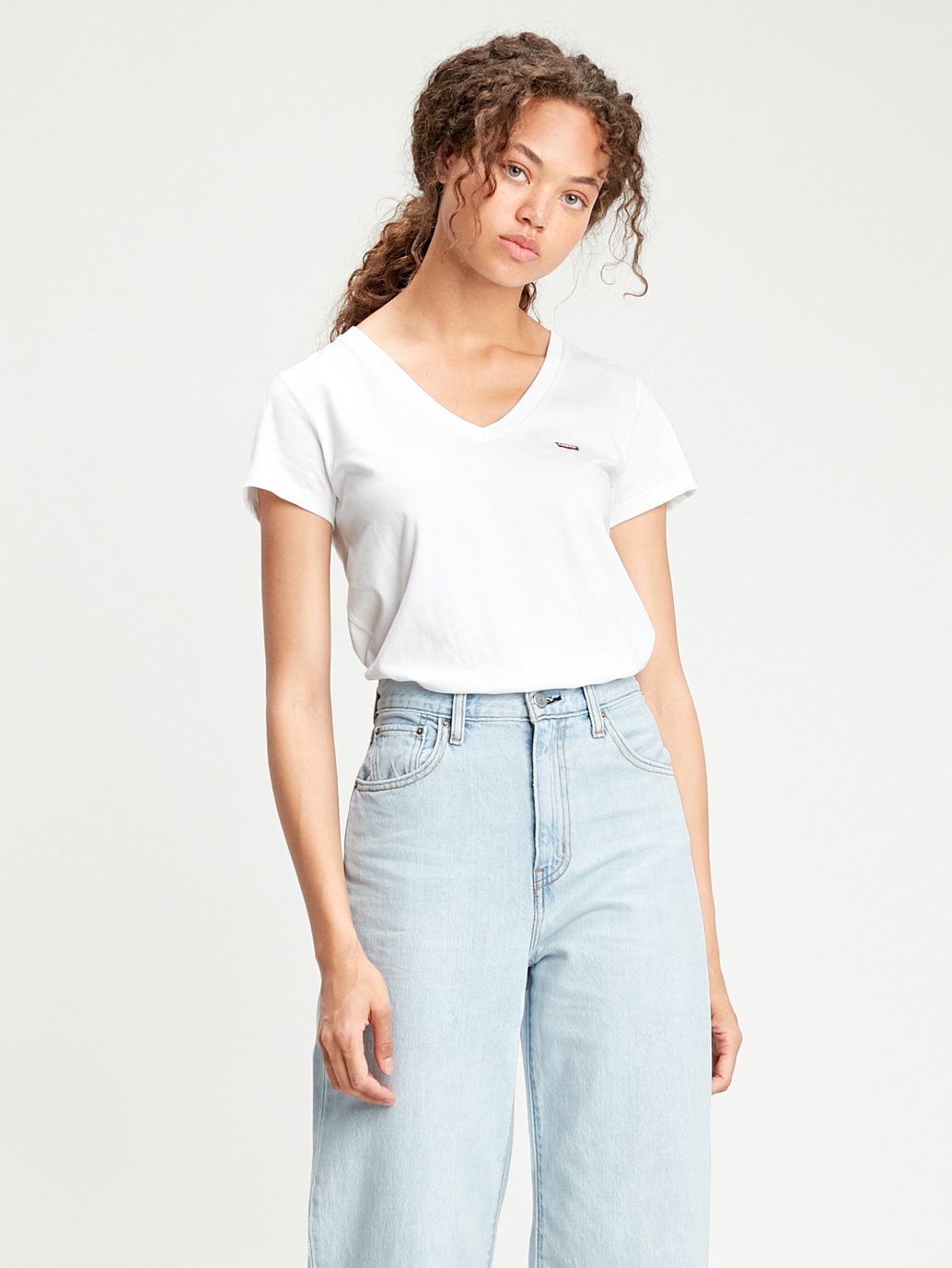 Levi's® 女式完美 V 領 T 卹