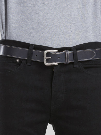 Levi's® Leather Belt