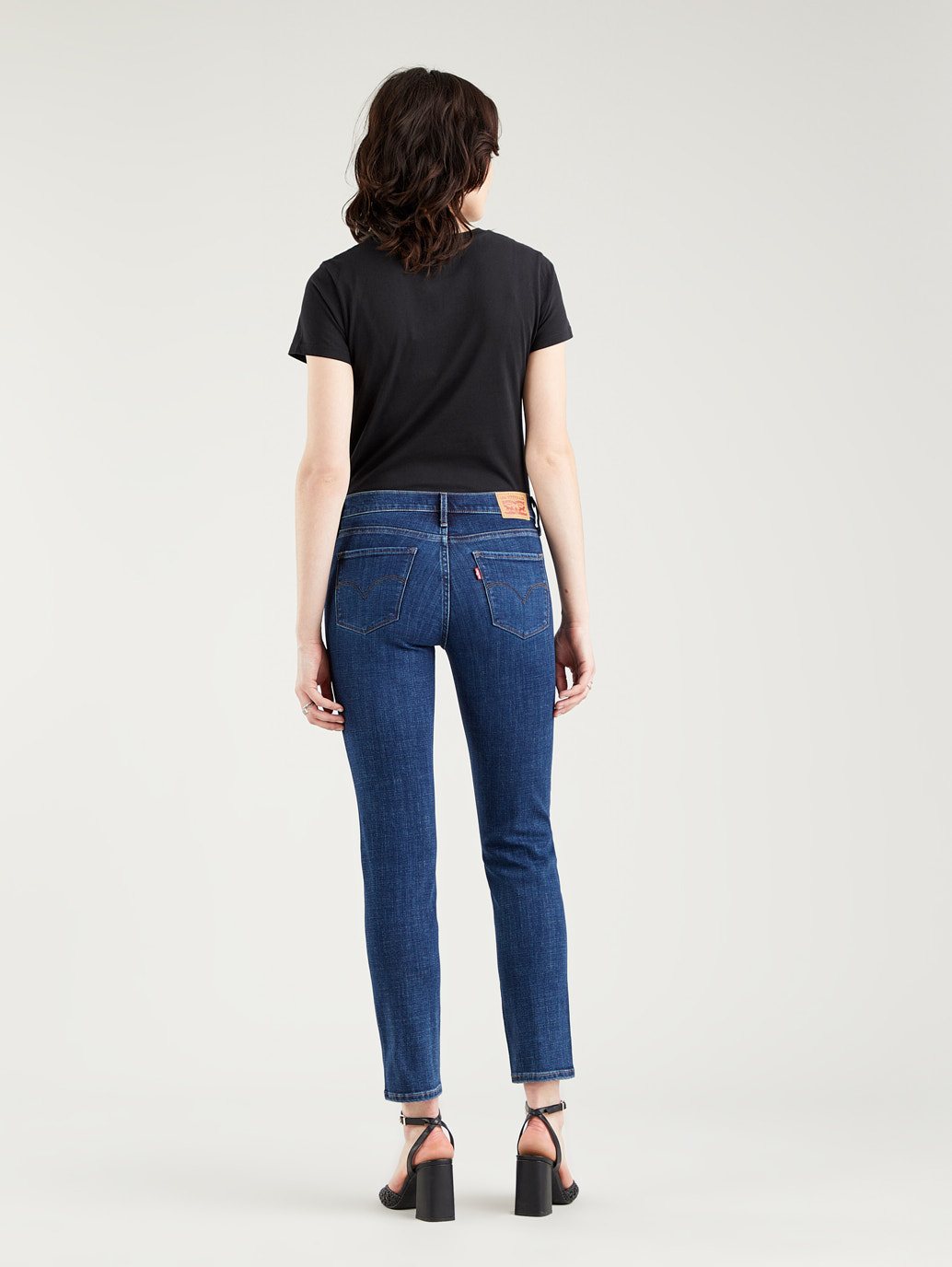 Levi's® 女款 312 塑形修身牛仔褲