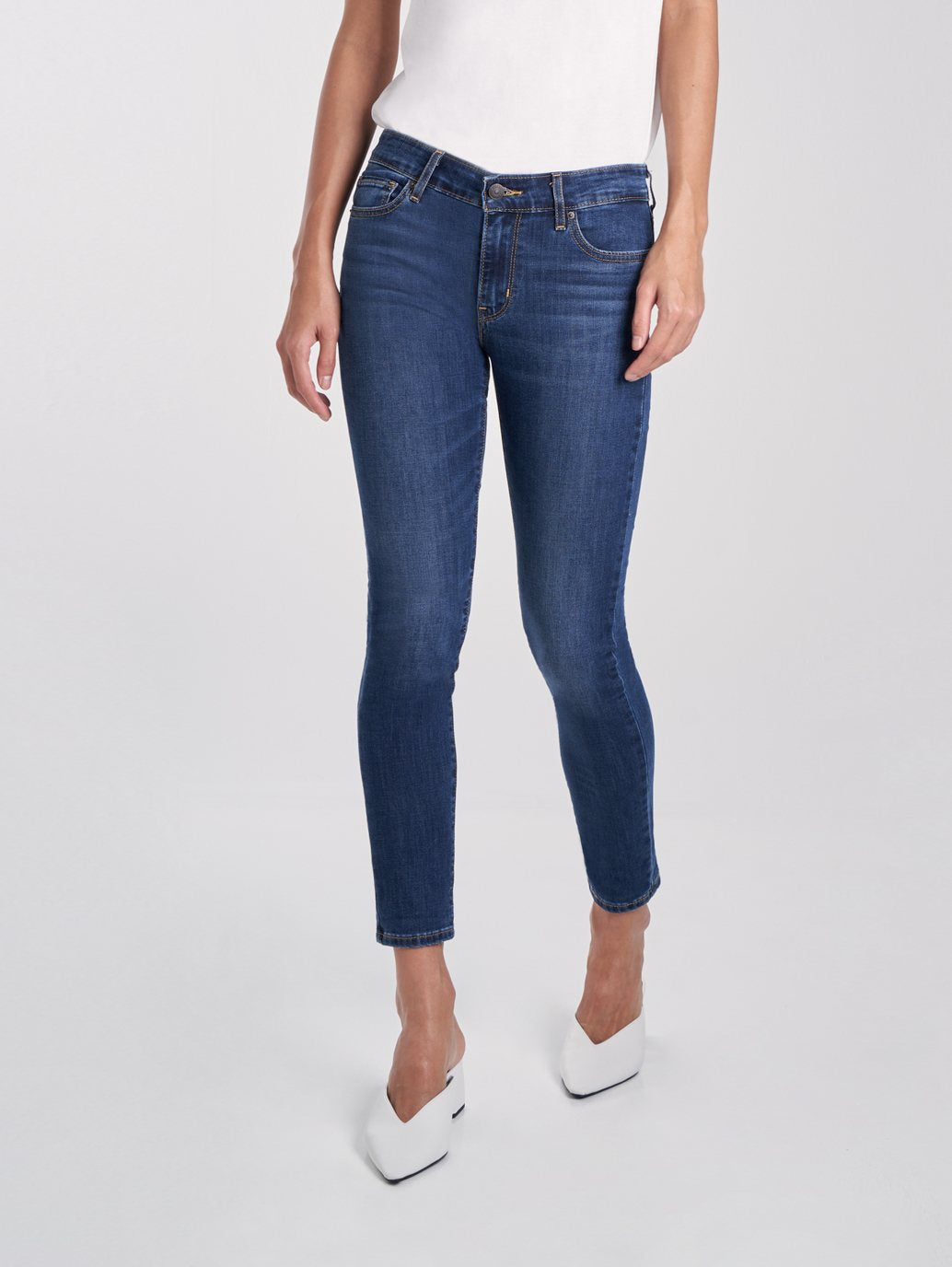 Levi's® 女式 711 緊身九分牛仔褲