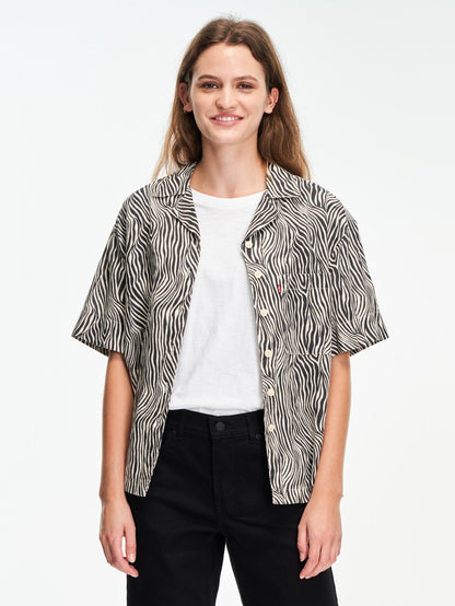 Levi's® Women's Ari Short Sleeve Resort Shirt