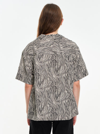Levi's® Women's Ari Short Sleeve Resort Shirt