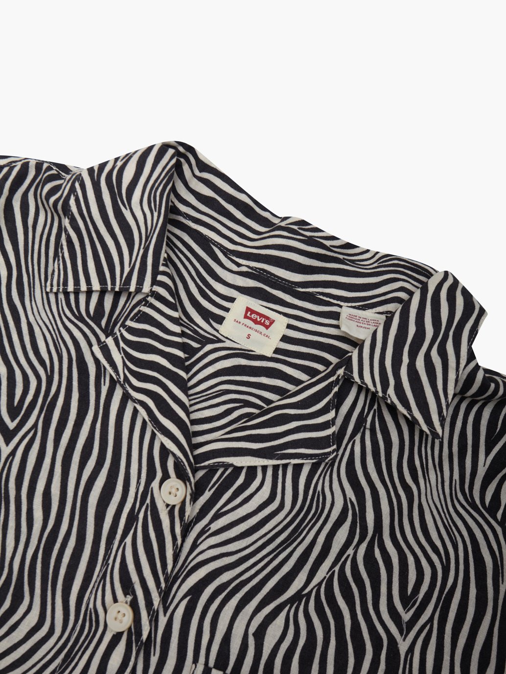 Levi's® Women's Ari Short Sleeve Resort Shirt