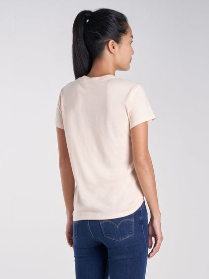 Levi's® 女用標誌完美 T 卹