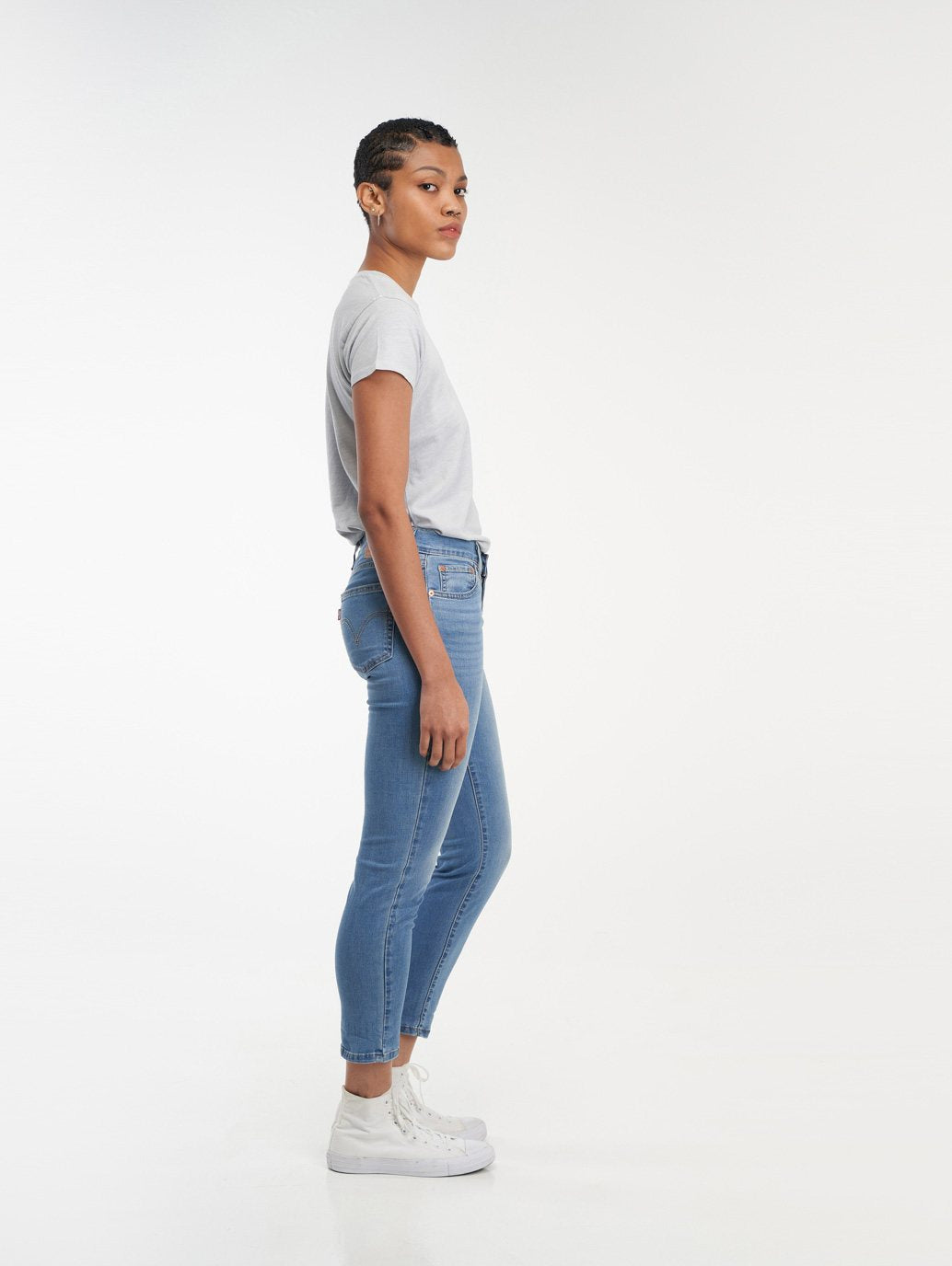 Levi's® 女款新男友風牛仔褲
