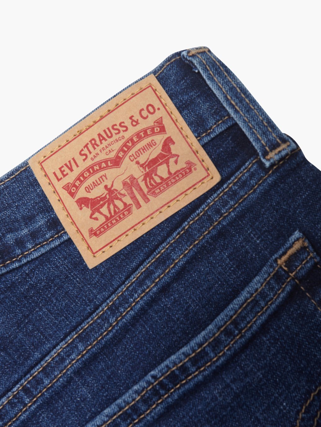 Levi's® 女款新男友風牛仔褲