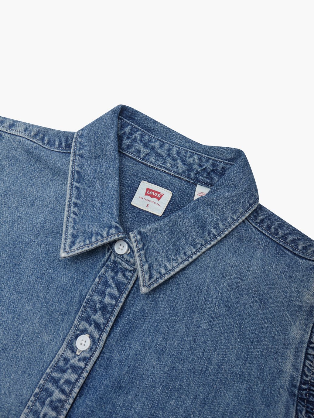 Levi's® Women's Zuma Cinched Sleeve Blouse