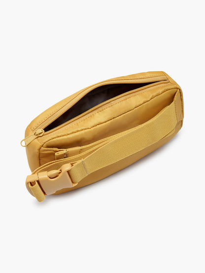 Levi's® Men's Medium Banana Sling With Embroidered Batwing Logo