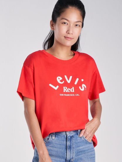 Levi's® 紅色女式短袖男友風 T 卹