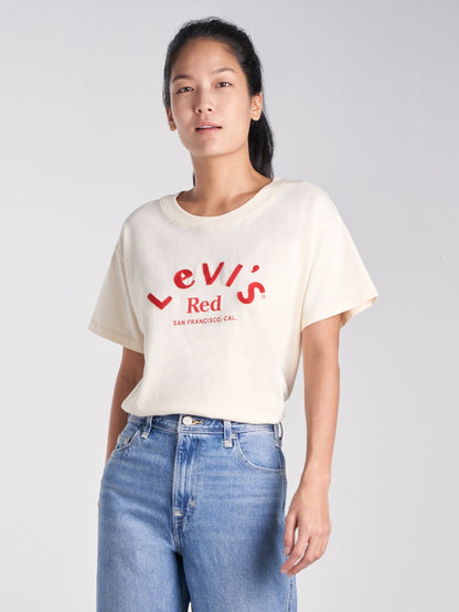 Levi's® 紅色女式短袖男友風 T 卹