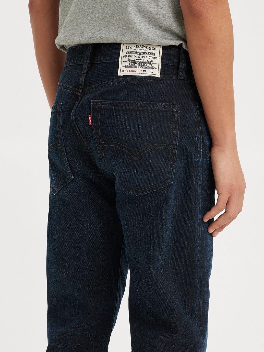 Levi's® WellThread® 男款 551™ Z 直筒牛仔褲