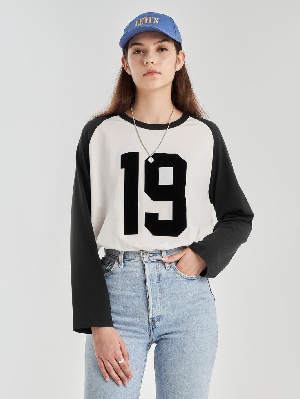 Levi's® Women's Graphic Way Back T-Shirt