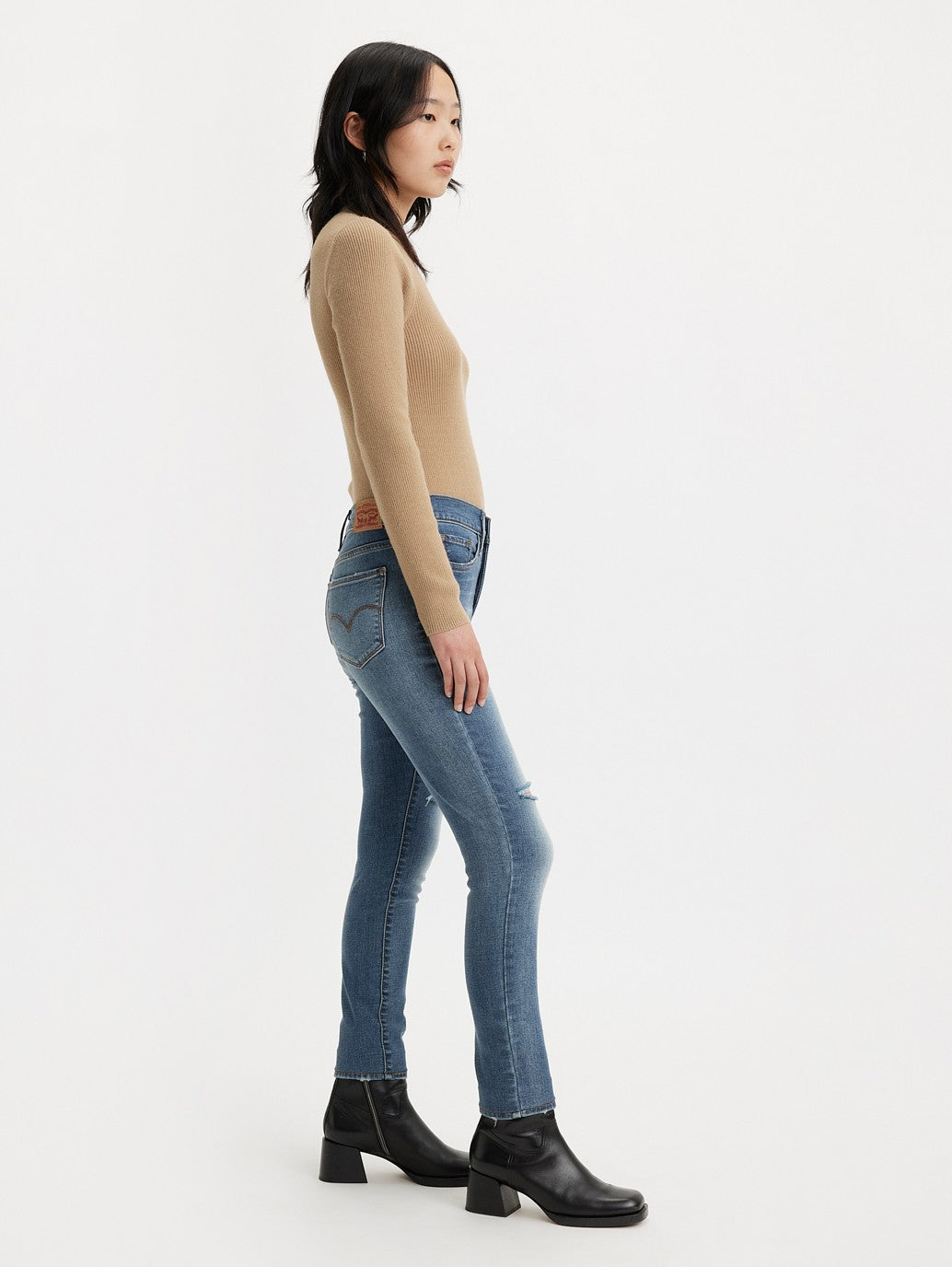 Levi's® 女士 311 塑形緊身牛仔褲