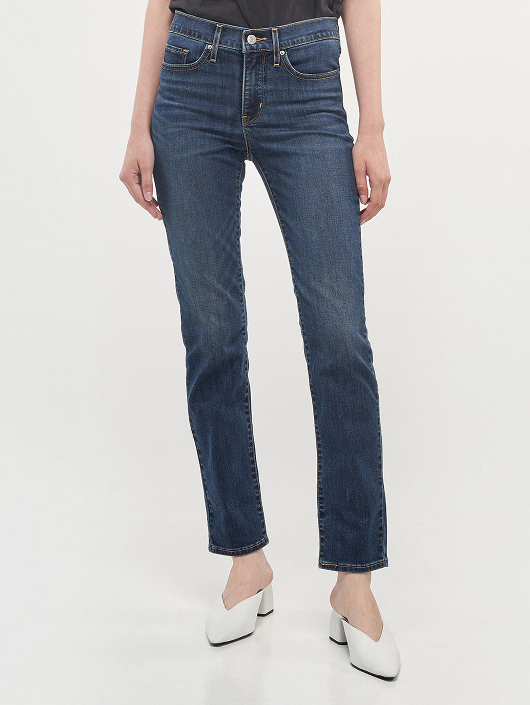 Levi's® 女款 312 塑形修身牛仔褲