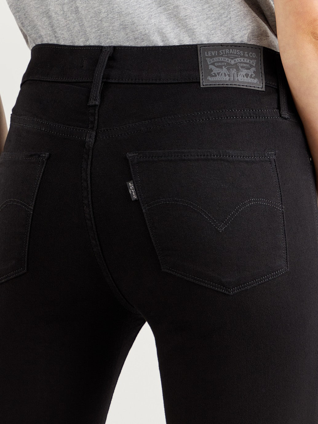 Levi's® 女款 312 塑形修身牛仔褲