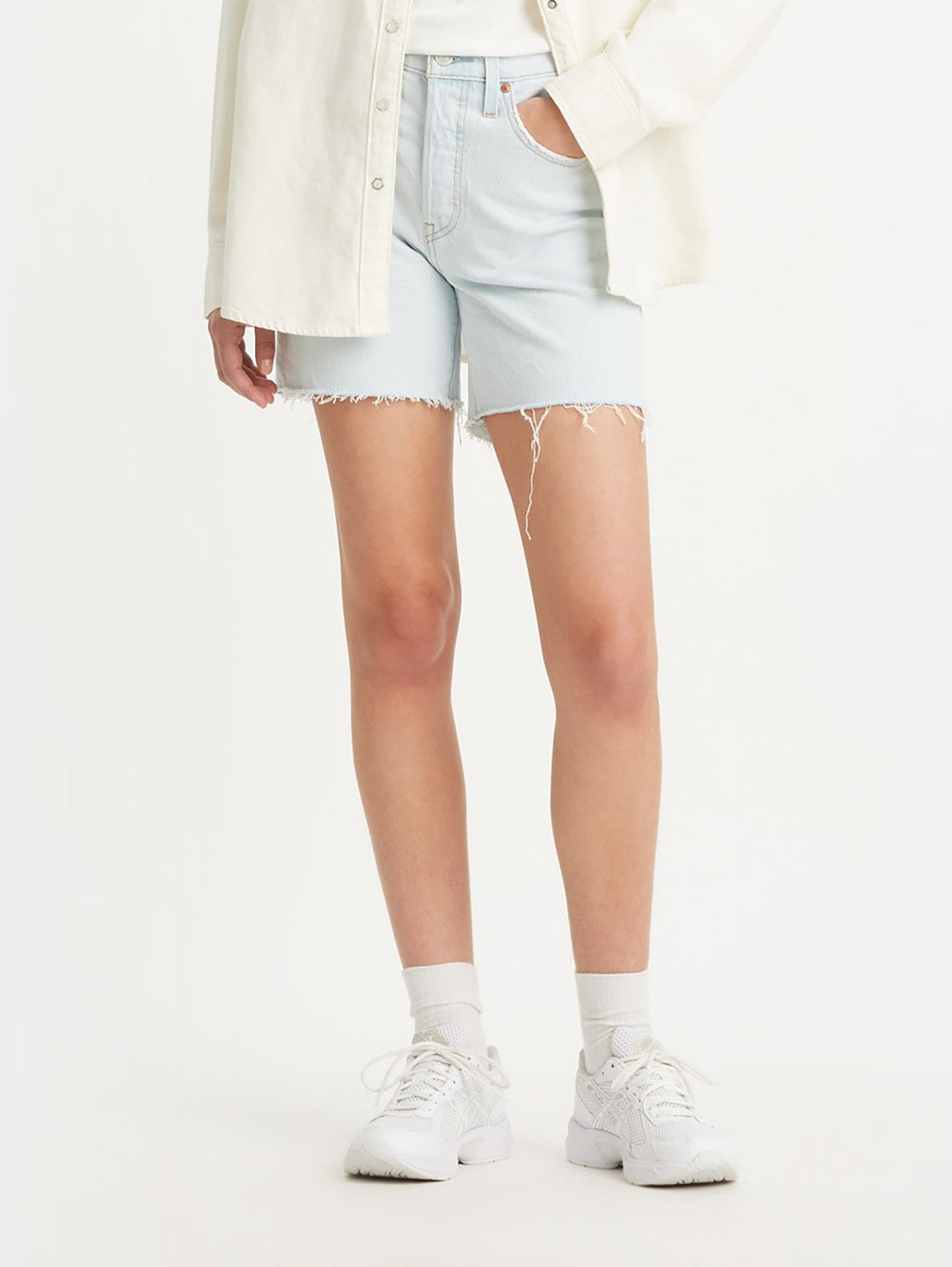 Levi's® 女士 501® Original 高腰中大腿牛仔短褲