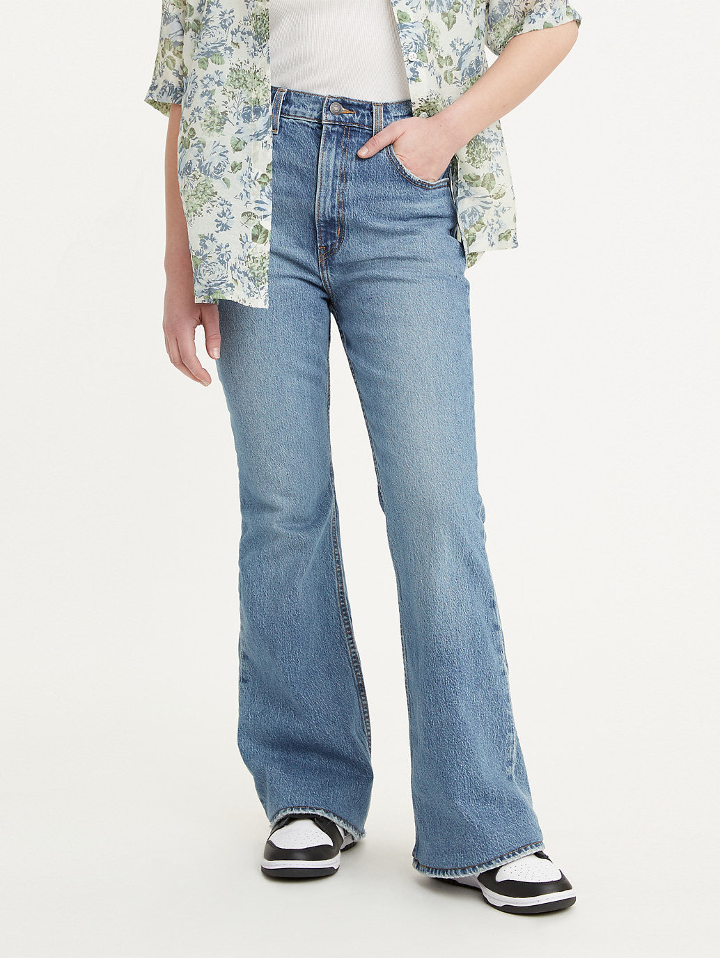 Levi's® 70 年代女款高喇叭牛仔褲