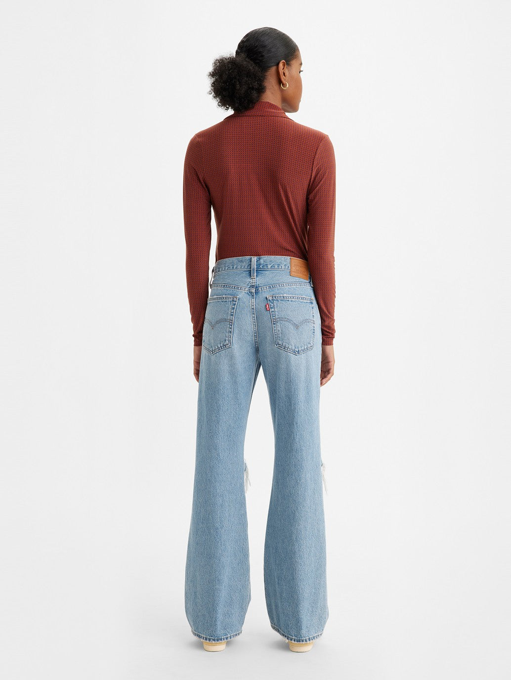 Levi's® 女用寬鬆微喇牛仔褲