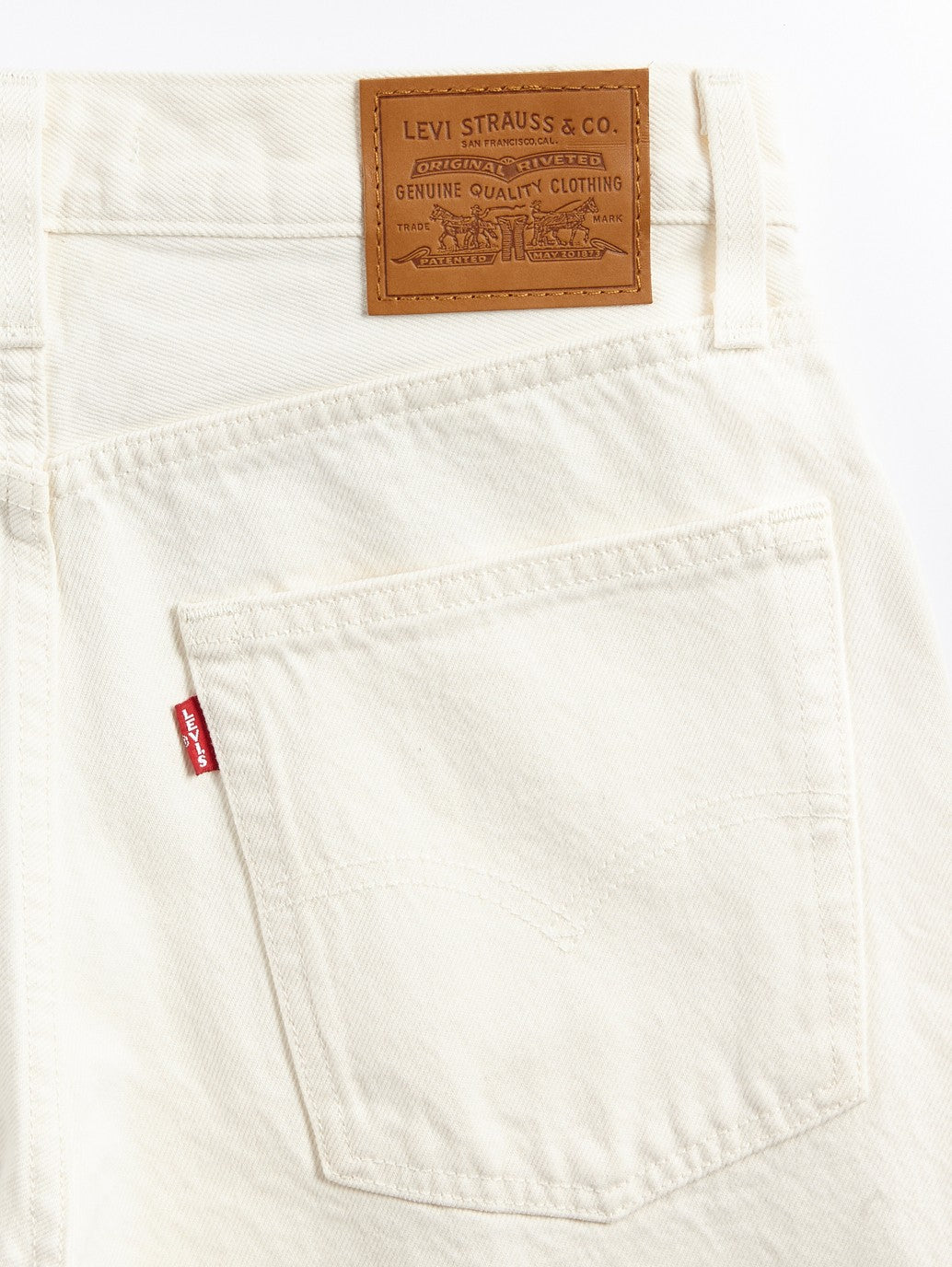 Levi's® Women's Baggy Dad Jeans