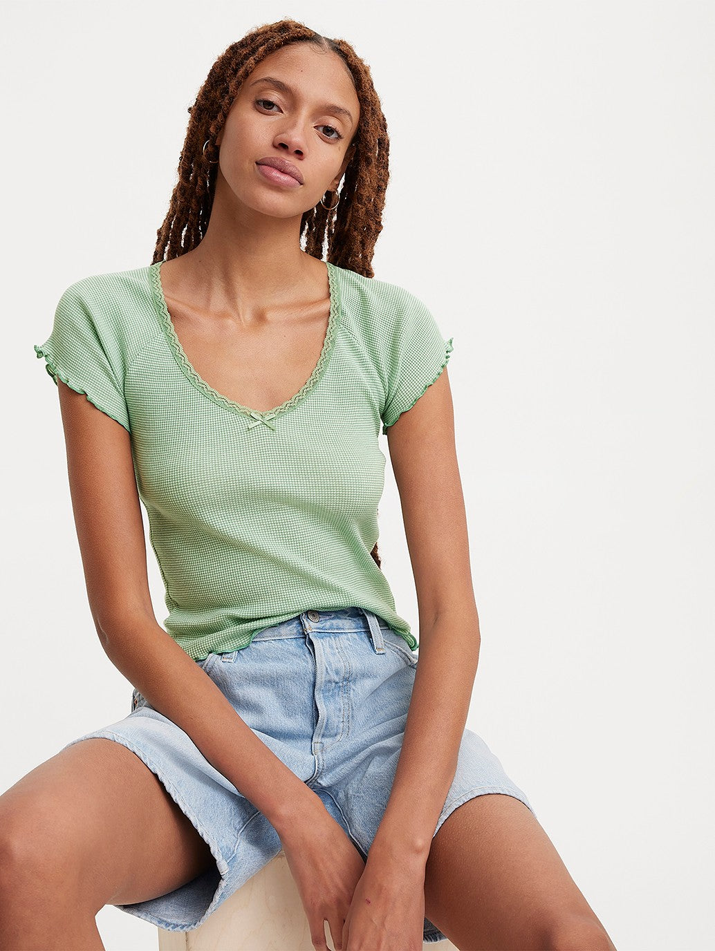Levi's® Women's Dry Goods V-Neck T-Shirt