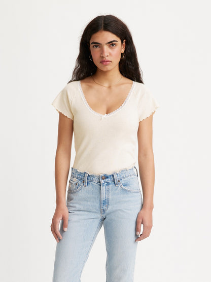 Levi's® Women's Dry Goods Vneck Tee