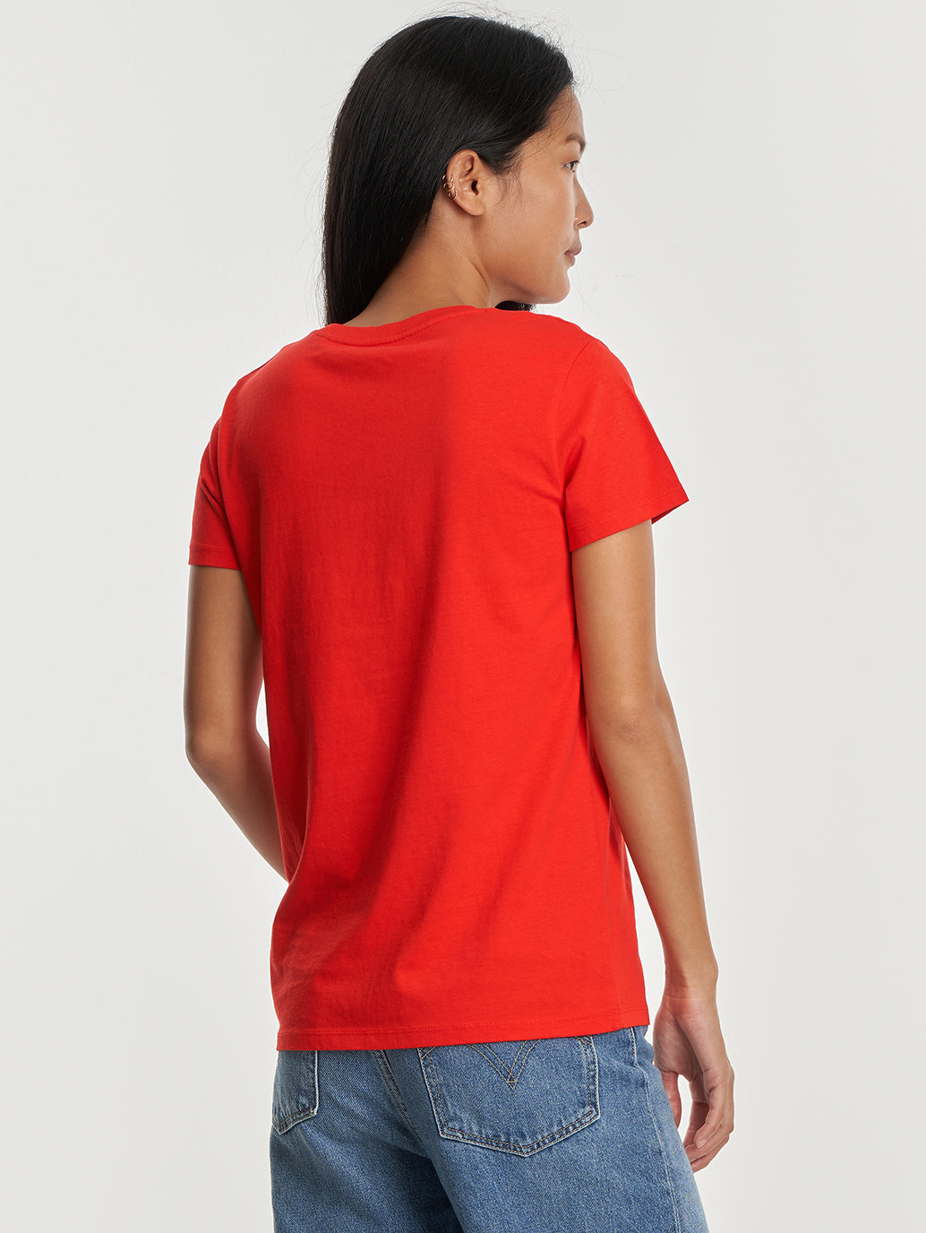 Levi's® 女用標誌完美 T 卹