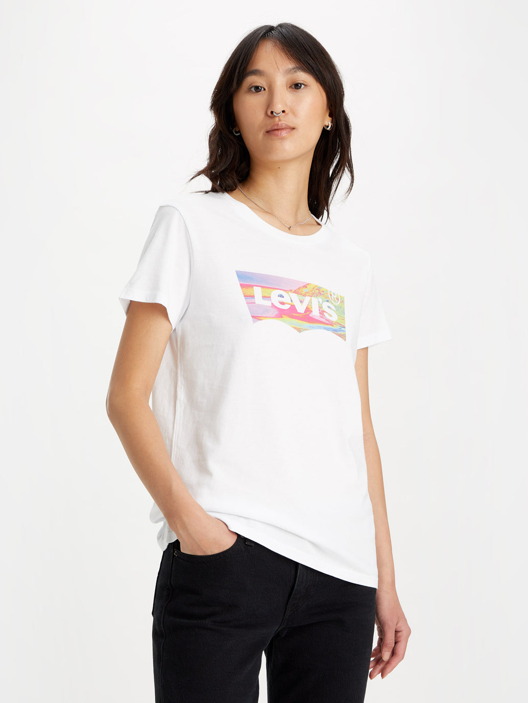 Levi's® 女用標誌完美 T 卹
