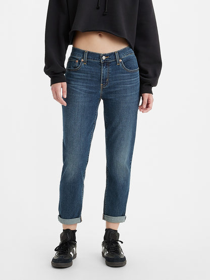 Levi's® 女式中腰男友風牛仔褲