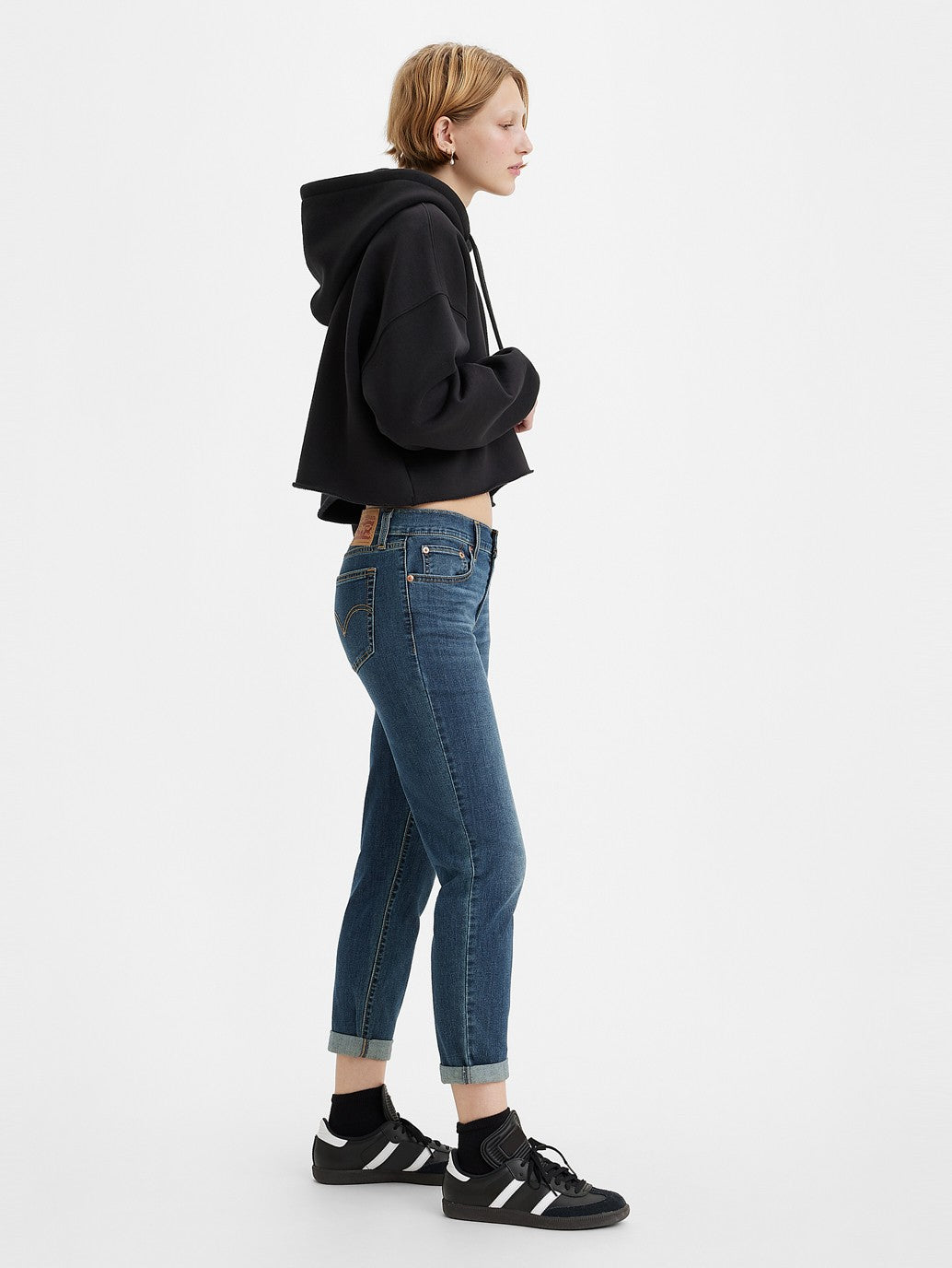 Levi's® 女式中腰男友風牛仔褲